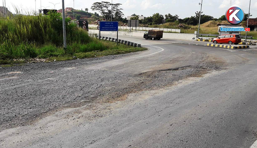 Kupas Tuntas Jalan Di Depan Pintu Tol Lematang Rusak Hutama Karya