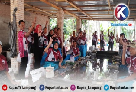 Kupas Tuntas PDI Perjuangan Metro Kampanyekan Program KTP Sakti