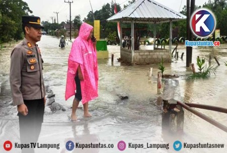 Kupas Tuntas Hujan Deras Puluhan Rumah Tiga Kampung Di Lamteng