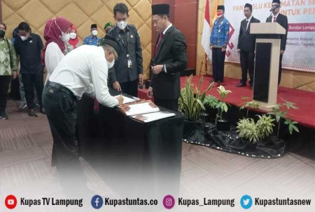 Kupas Tuntas - Panwascam Bandar Lampung Resmi Dilantik, Bawaslu: Jangan ...