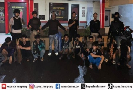 Kupas Tuntas Tawuran Di Ganjar Agung Metro Dibubarkan Polisi Belasan